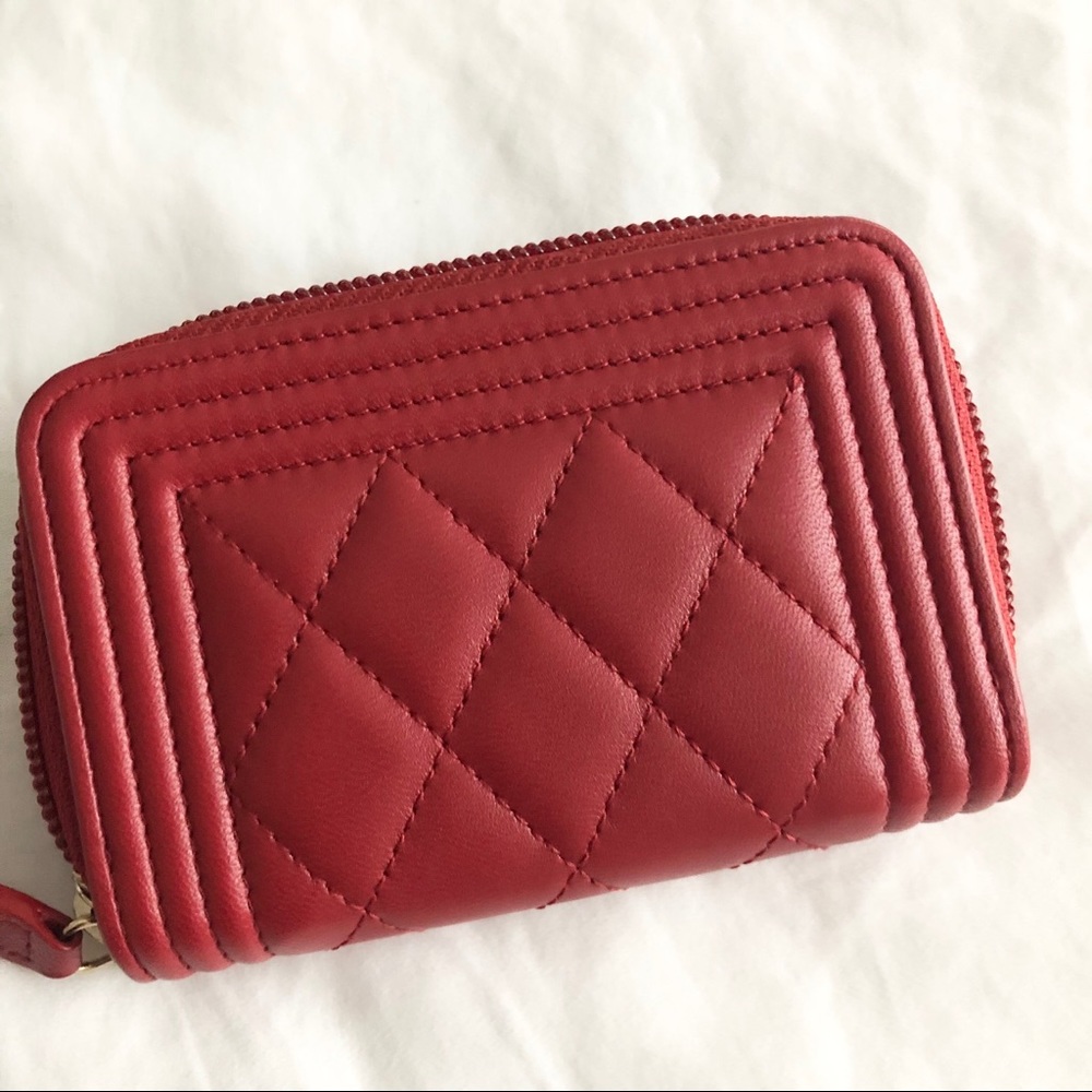 Chanel Boy Zippy Cardholder Red - Picture 2 of 4